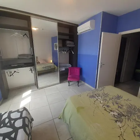 Apartment Au 70 *